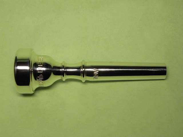 8240b.jpg
