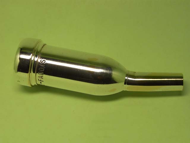シルキー CO2 SCHILKE–FADDIS GP カスタムヘビー 美品 シルキー 中古トランペットマウスピース FADDISモデル・ベンド
