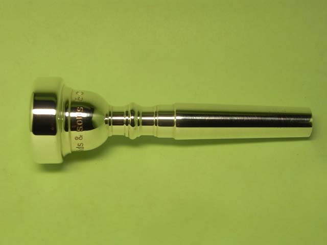 E609b.jpg