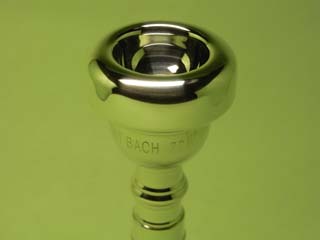 バック（現行モデル） 中古トランペットマウスピース 7CW