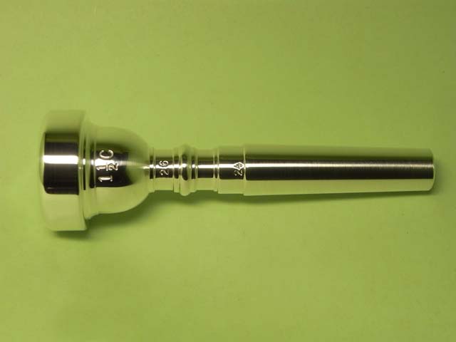 バックカスタム 中古トランペットマウスピース 1-1/2C－26－24