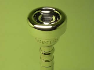 バックカスタム 中古トランペットマウスピース 1-1/2C－26－24